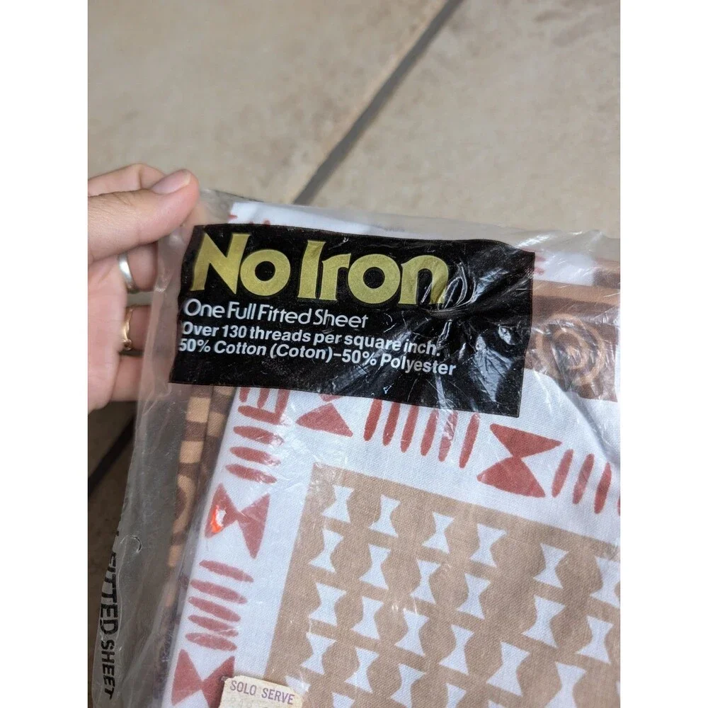 Vintage Marlborough No Iron Full Fitted Sheet 54 x 75 Tribal African Geometric